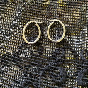 14 Karat White  Gold Hoop Earrings